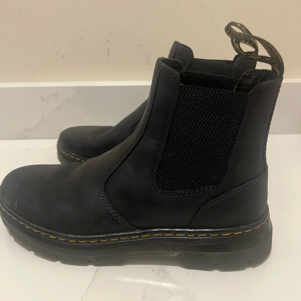 Doc Martens Embury Boots Size 9 M Size 10‎ L